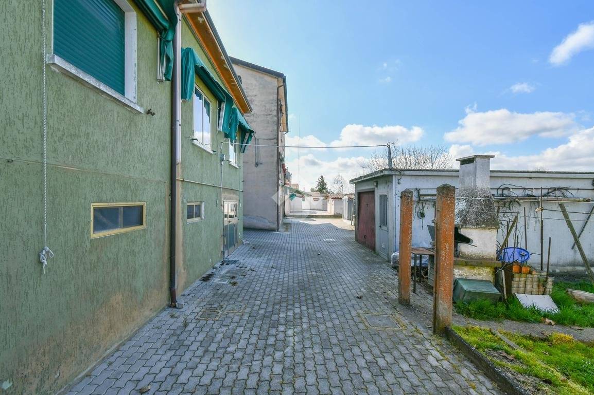 Část dvojdomu ve Vigarano Mainarda - 2