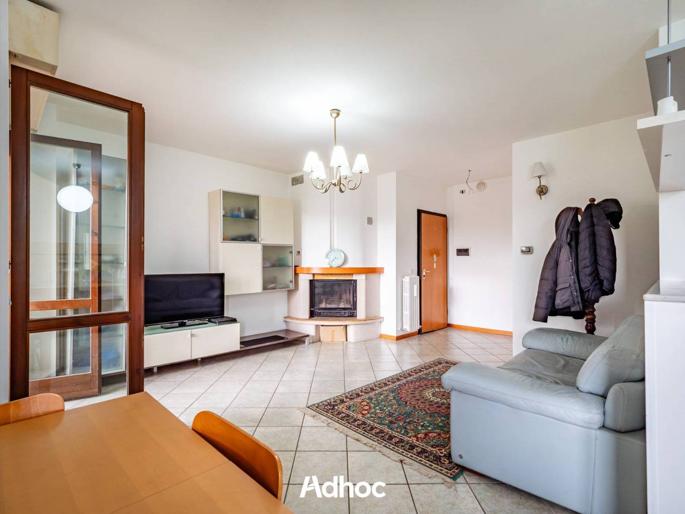 Four-Room Apartment in Fano, Sant'Orso
